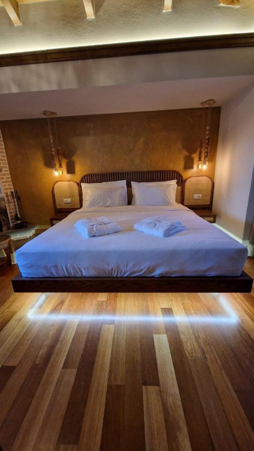 Bujtina Behram Hotell Korça Exteriör bild